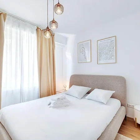 Chic 2Br Downtown To Work, Rest & Explore Luxembourg Exterior photo