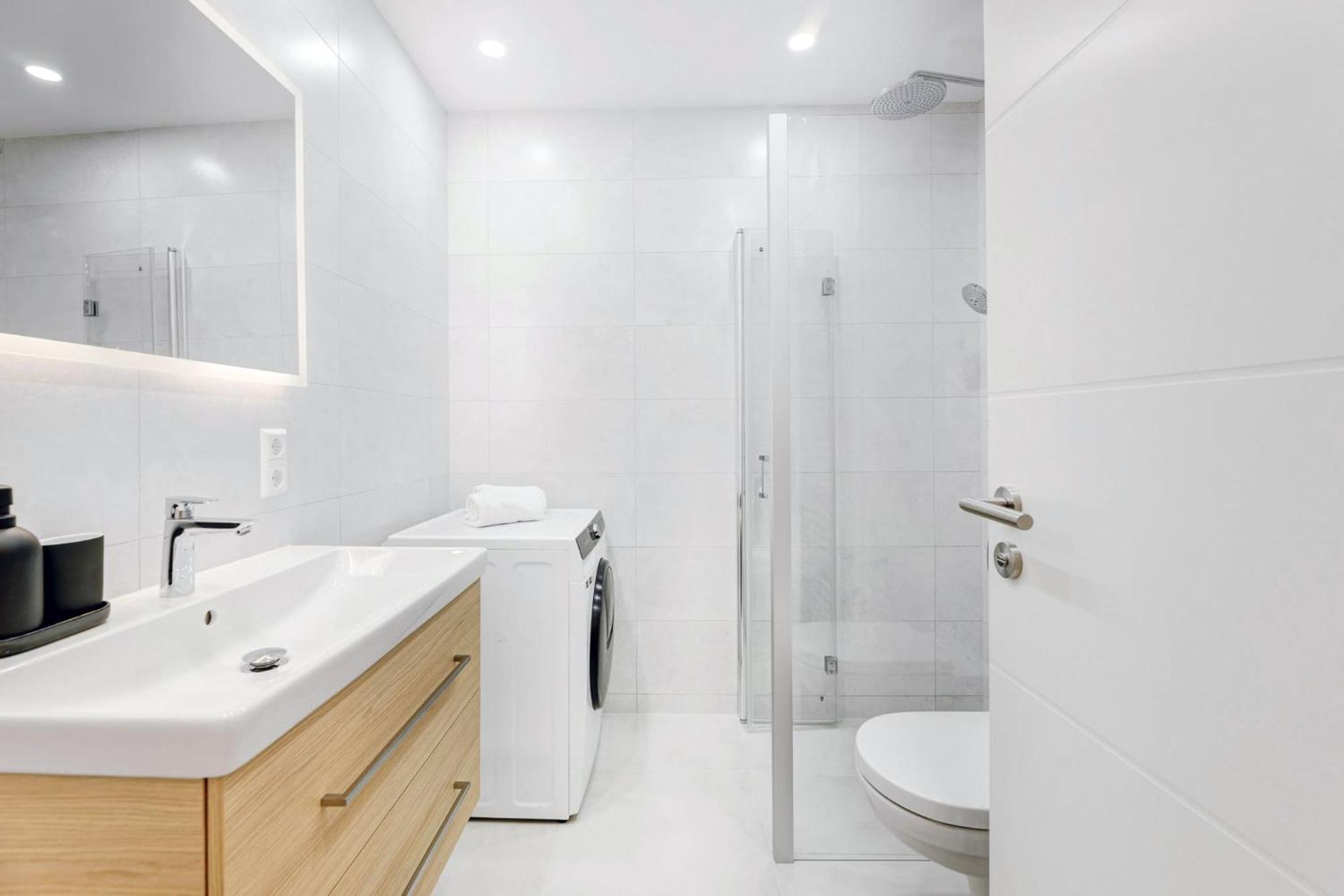 Chic 2br Downtown To Work, Rest & Explore Luxembourg